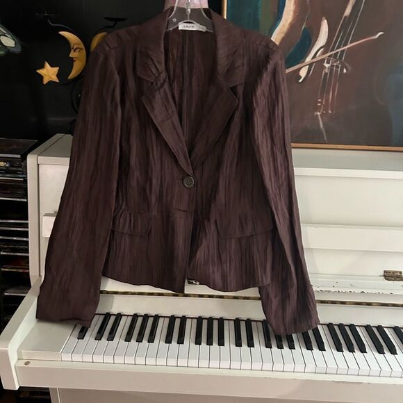 Elegant Brown Blazer for Women 10 - Picture 11 of 11